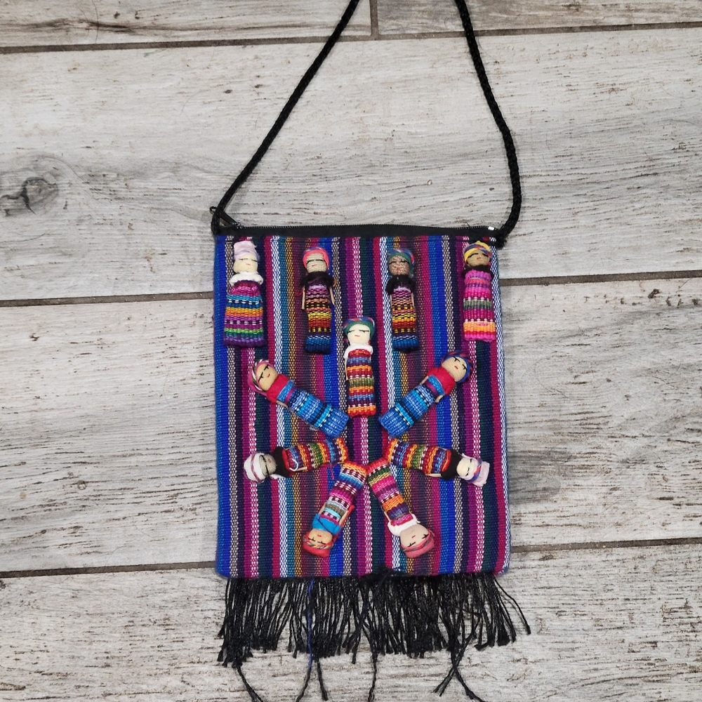 Guatemalan/Peru little dolls croaabody fringed bag.